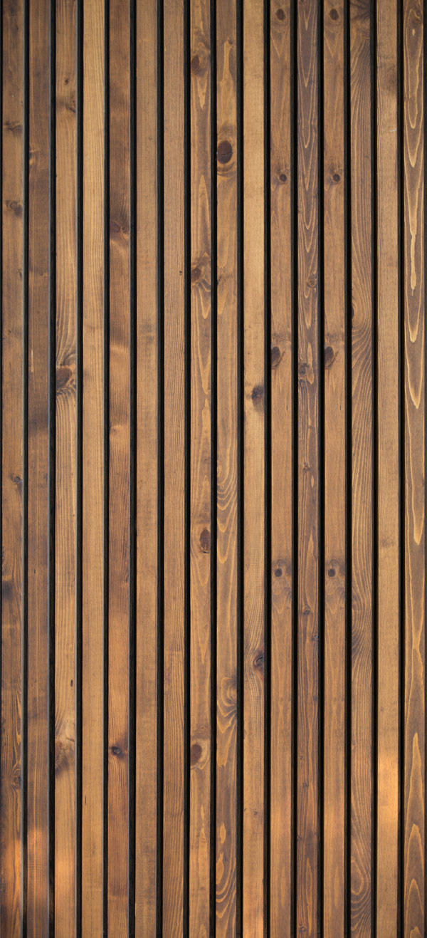 מדבקת טפט | דלת עמודות עץ
