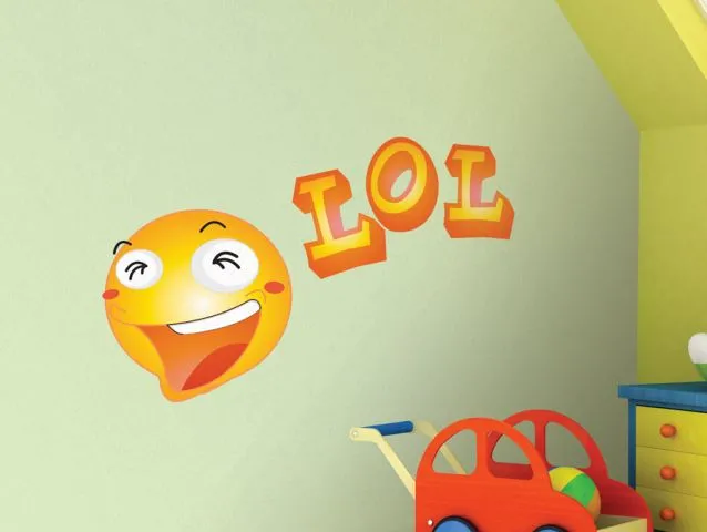 מדבקת סמיילי צוחק