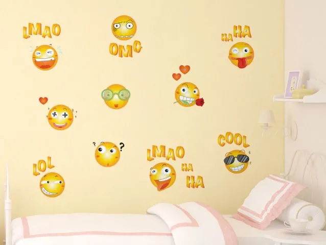 סט של מדבקות סמיילים
