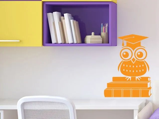 מדבקת קיר ינשוף מלומד
