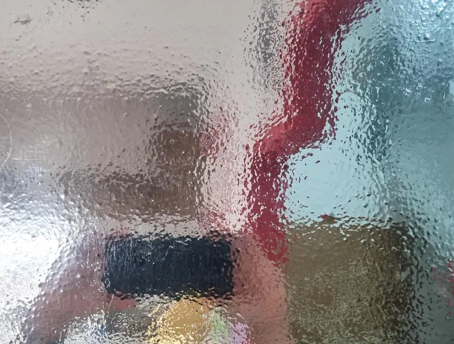 דמוי מראה לפי מטר