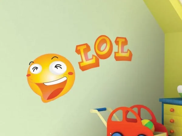 מדבקת סמיילי צוחק