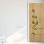 מדבקה לדלת עץ עם חלונות מגניבים | StickDecor