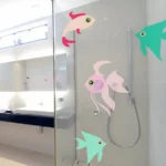 מדבקת דגים מתוקים למקלחת | StickDecor