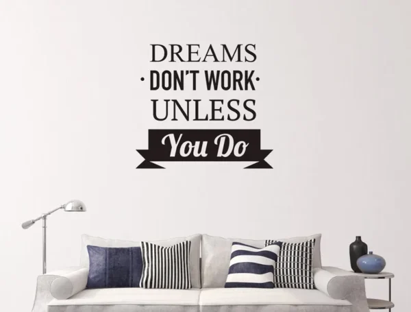 מדבקת DREAMS