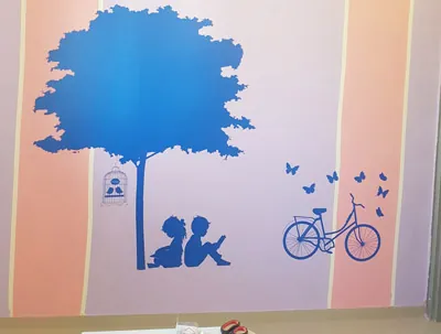 מדבקות קיר וטפטים לבתי ספר