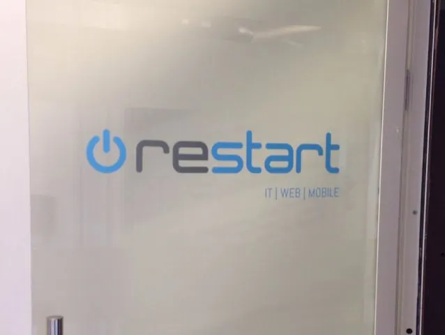 עיצוב בהתאמה אישית לחברת restart