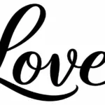 המדבקה מציגה את המילה 'Love' בכתב יד שחור עם לב קטן באות 'e'.